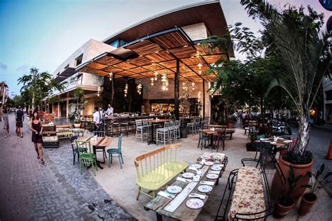 playa del carmen restaurants